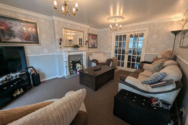 5, Oakwood Drive, Darlington photo 3