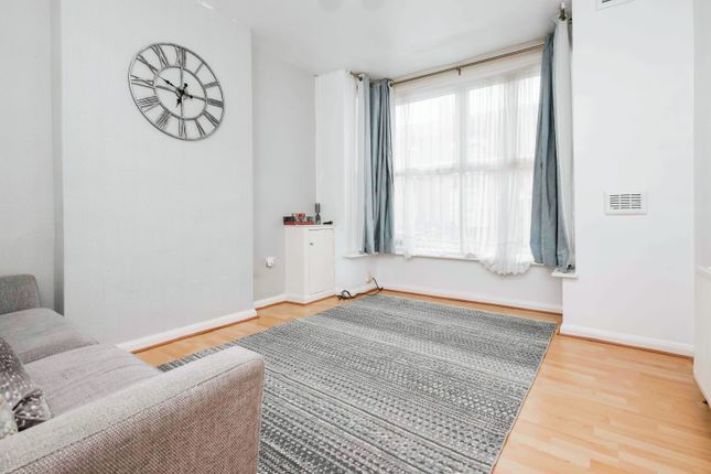 71, Addison Road, West Midlands photo 2