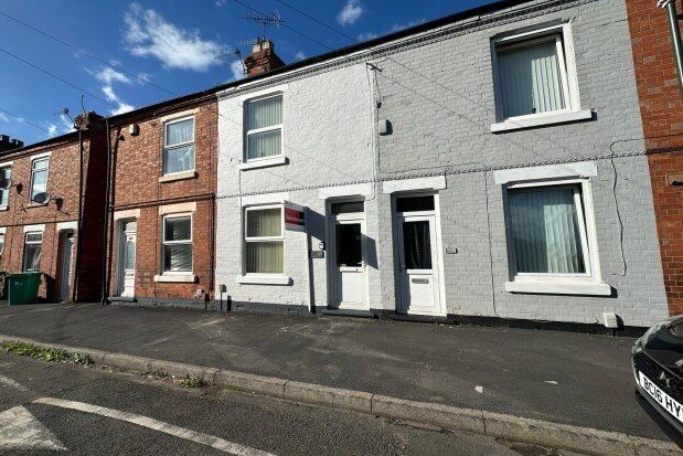 Terraced house to rent in Bancroft Street, Nottingham