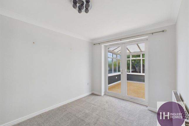 30, St. Davids Grove, Stockton-On-Tees photo 3
