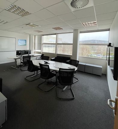 Thumbnail Office to let in St. James House, Oldbury, Bracknell