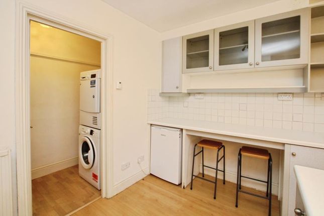 Flat 2 Alexandra Gate 1, Alexandra Road, Bristol photo 5