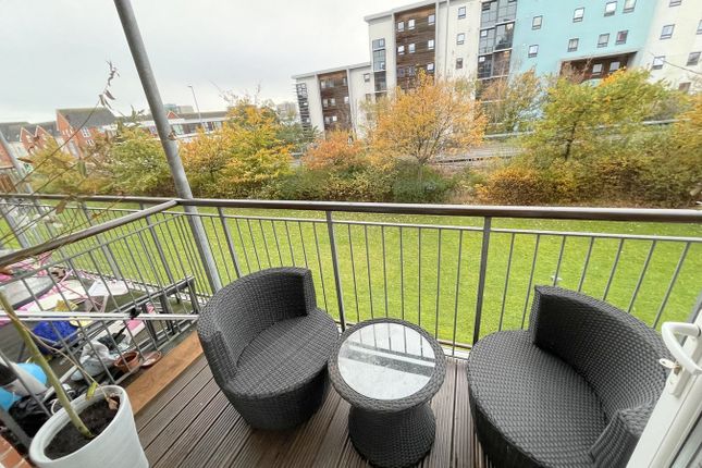 Flat 6, 12, Avenel Way, Poole photo 2