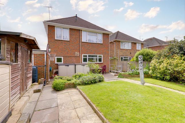 Link-detached house for sale in Cumberland Avenue, Goring-By-Sea, Worthing