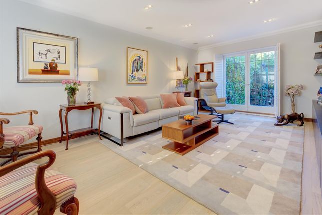 D0408 2 Raeburn Clo Rec1.Jpg