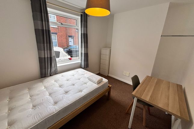 5, Hoopern Street, Exeter photo 3