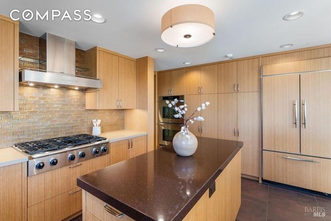 Apartment for sale in 95 Bulkley Ave, Sausalito, Us