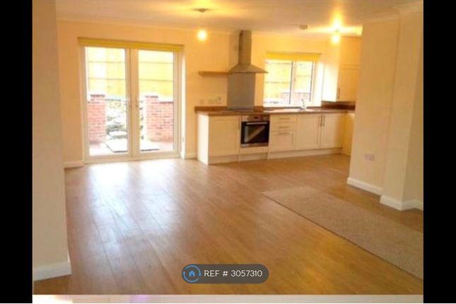 A Kingsthorpe Avenue, Corby photo 4