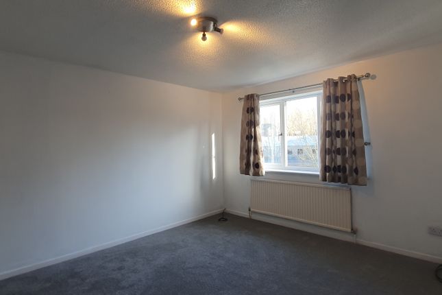 Walton Way, Newbury photo 4
