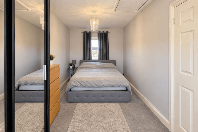 8, The Comfrey, AYLESBURY photo 5