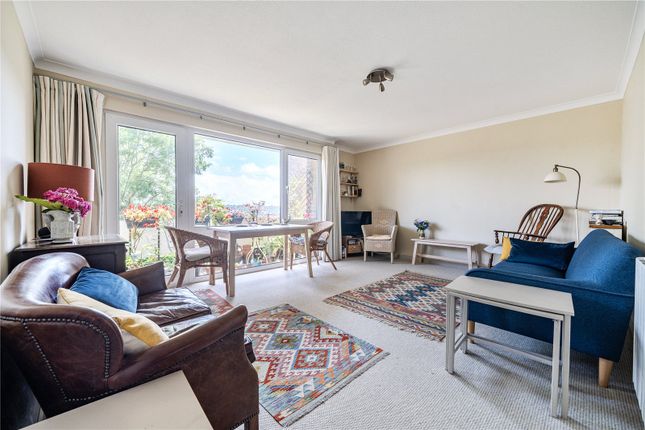 4 Maple Court,, Westover Gardens, Somerset photo 3