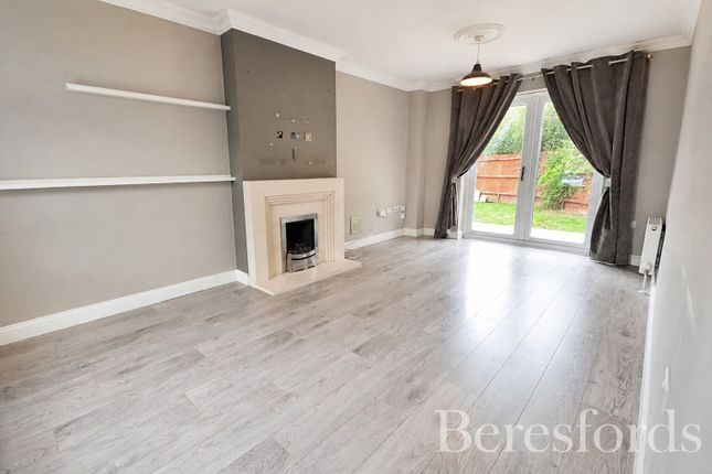 57, Almond Road, Dunmow photo 2
