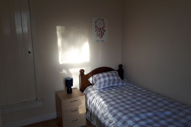 Room to rent in Solihull Road, Sparkhill, Birmingham
