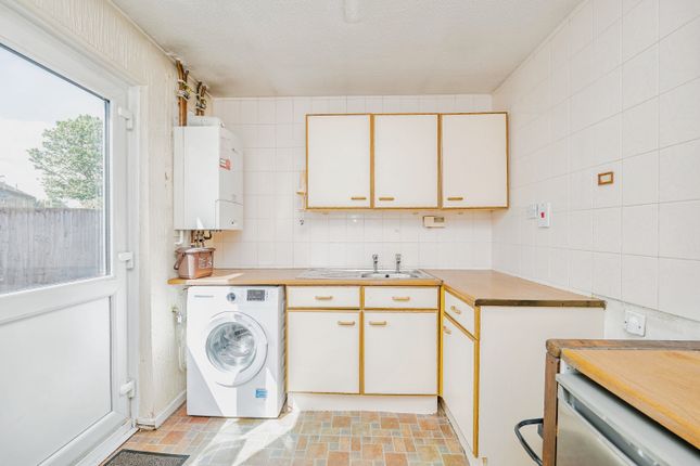 131, Hazeldene Avenue, Bridgend photo 3