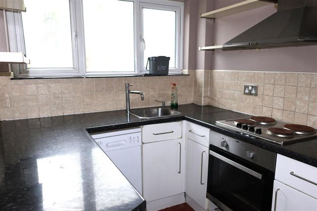 1, Portfield Avenue, Haverfordwest photo 5