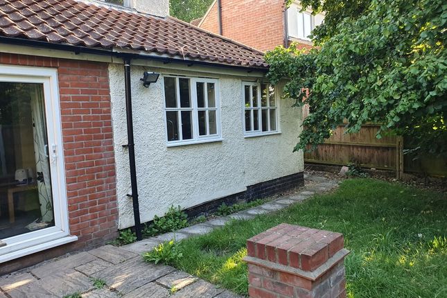 Thumbnail Detached house to rent in Earlham Road, Norwich
