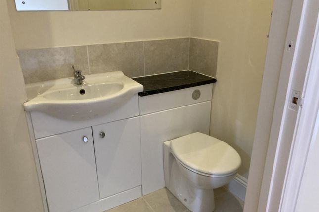 Bedroom Three En Suite 1.Jpg