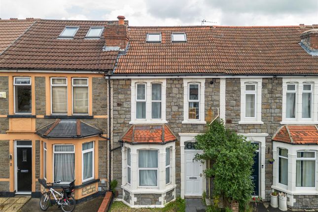 6-bed terraced on 60, Pendennis Park, Bristol, £375,000