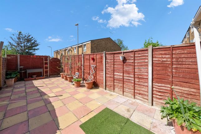 73, Juniper Way, Hayes photo 4