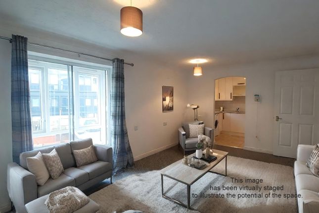 Thumbnail Flat for sale in Kingsway, London