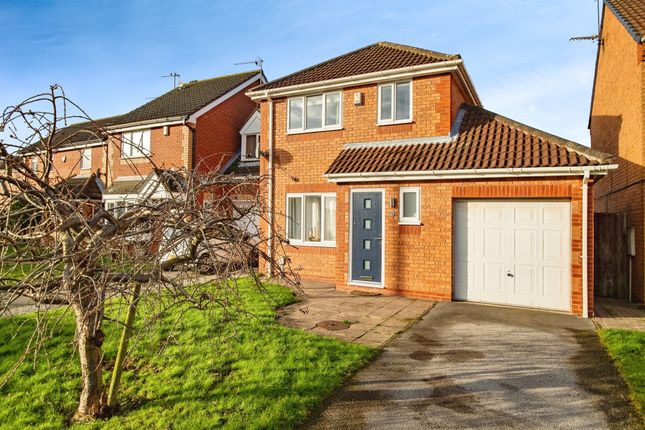 Detached house for sale in Saints Close, Hull