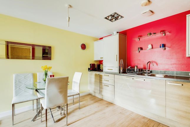 Flat for sale in Seacole Crescent, Swindon, Wiltshire