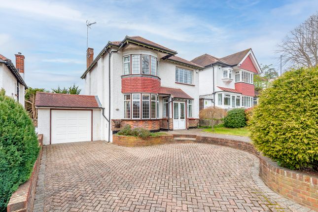 Detached house to rent in Southwood Avenue, Coulsdon