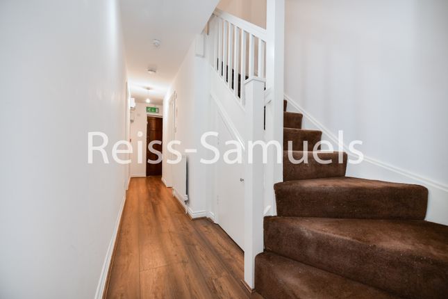 Town house to rent in Ambassador Square, Isle Of Dogs, London, Canary Wharf, Isle Of Dogs, Docklands, London