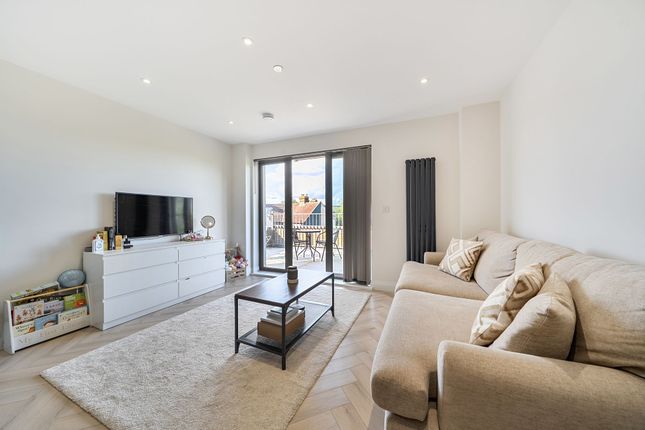 18 Hutchins Close, Kent photo 4