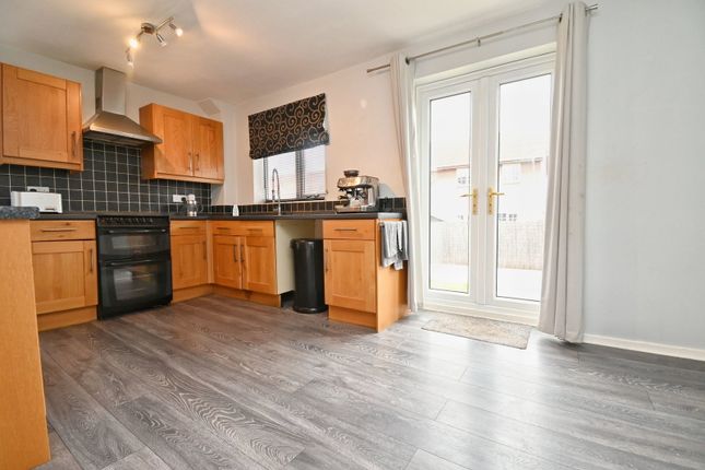 9, Meadowland Rise, Barnsley photo 4