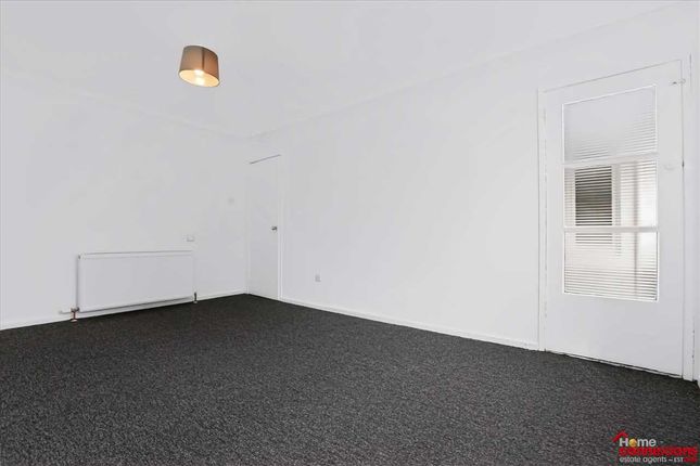 30, Drumilaw Road, Rutherglen, GLASGOW photo 3