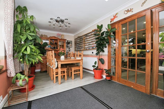 69, Ainsdale Drive, Peterborough photo 4