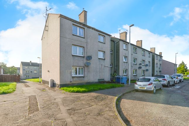 Thumbnail Flat for sale in Bruce Gardens, Dalkeith