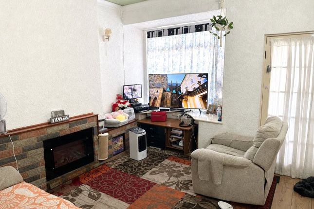 1, Stuarts Road, West Midlands photo 2