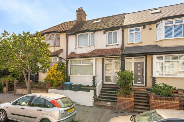 3-bed house on 72, Hunter Road, Thornton Heath, £2,600/mo
