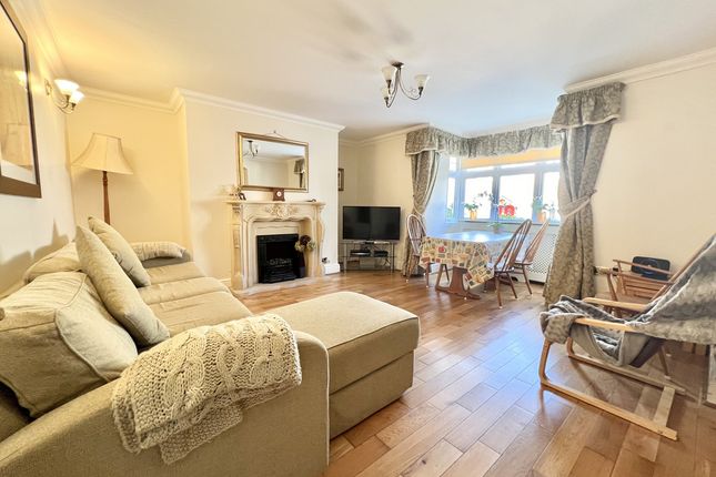 Flat for sale in Church Road, Shanklin