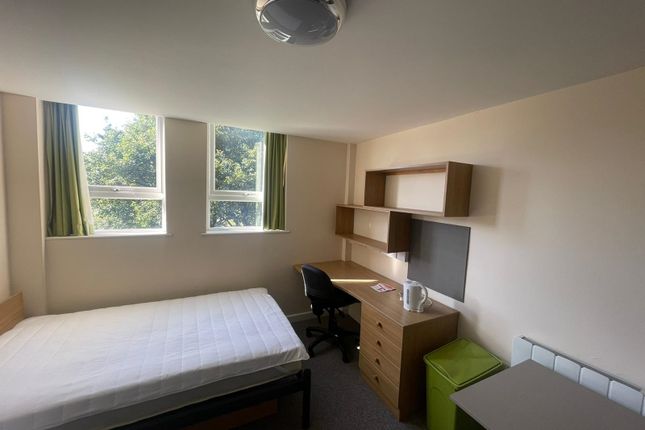 47 College House, Bridge Road, Birmingham photo 4