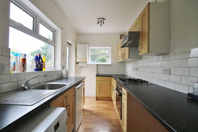 82, Washington Road, Worcester Park photo 4