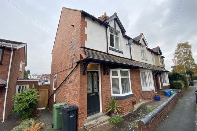 Thumbnail Semi-detached house to rent in Poole Street, Stourbridge, West Midlands