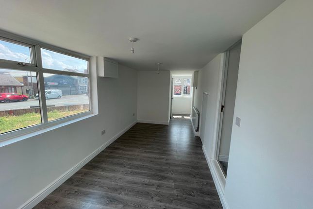 46 Bourne Avenue, Tipton photo 3