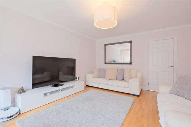 7, Mavisbank, Blantyre photo 4