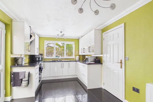 5, Pennance Parc, Redruth photo 2