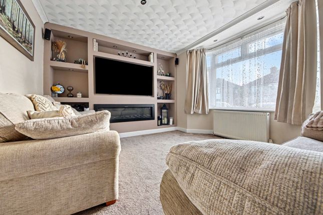 9 High Firs Road, Southampton photo 2