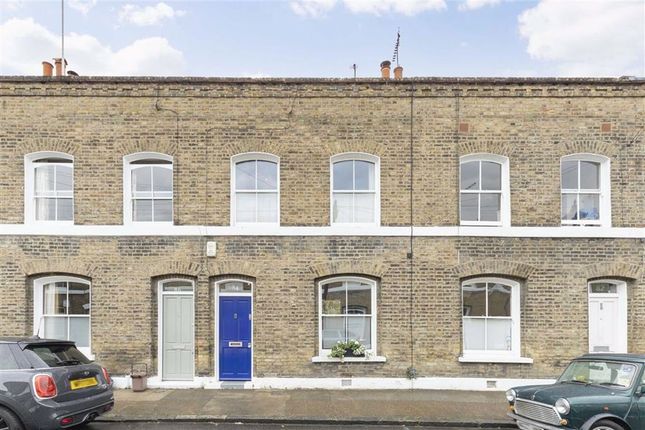 2 bed property for sale in Quilter Street, London E2