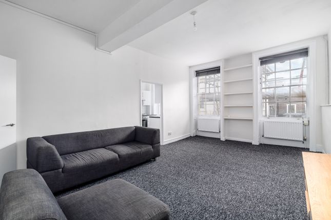 Flat to rent in Montague Street, London