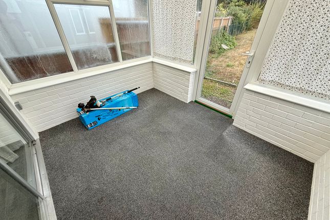 6, Dunstable photo 4