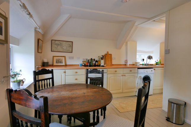 Terraced house to rent in Duntisbourne Abbotts, Cirencester