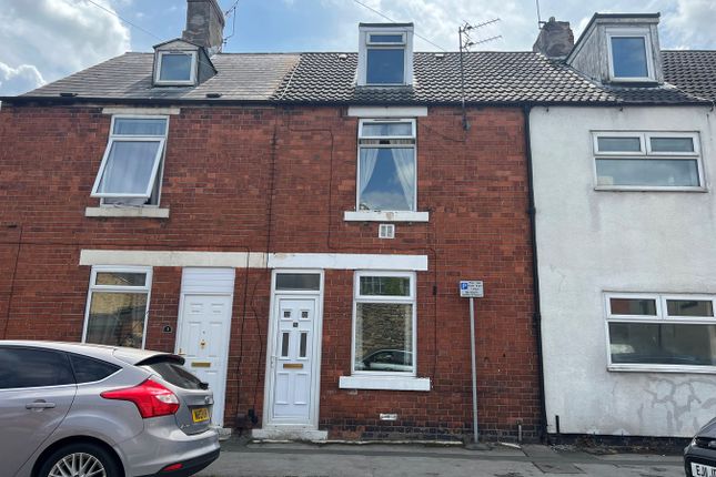 Thumbnail Terraced house to rent in Gladstone Street, Worksop