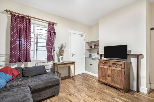 24, Adelaide Street, Oxfordshire photo 2