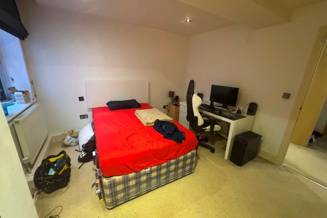 Flat 22, Havelock Chambers, 20-22, Queens Terrace, Hampshire photo 3